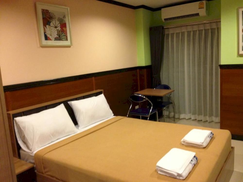 בנגקוק The Breton Hotel Media מראה חיצוני תמונה