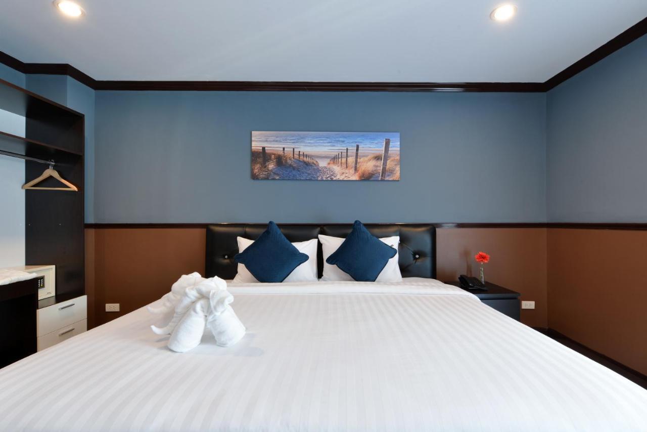 בנגקוק The Breton Hotel Media מראה חיצוני תמונה