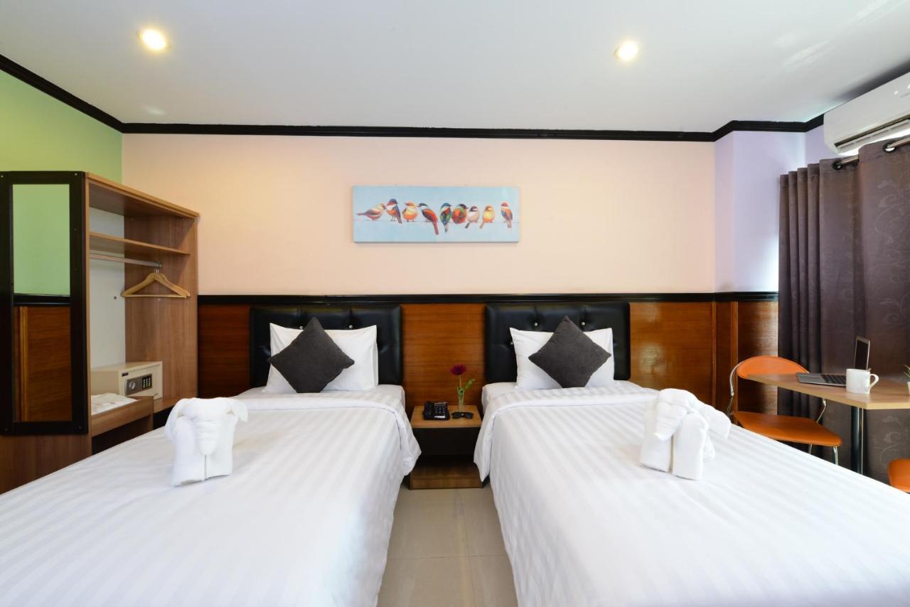 בנגקוק The Breton Hotel Media מראה חיצוני תמונה